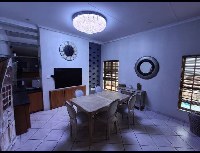 4 BEDROOM HOUSE FOR SALE IN CASHAN